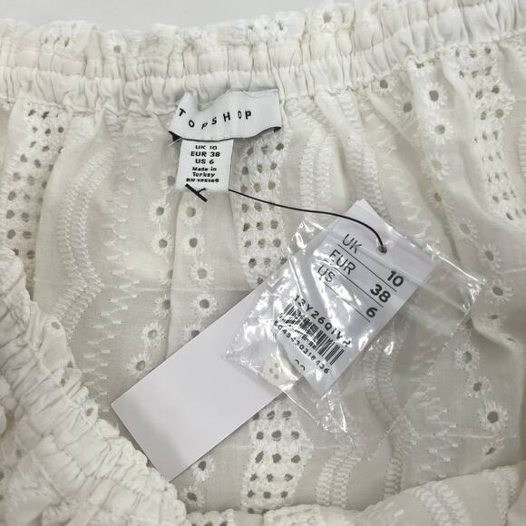 Topshop Blouse White Lace Eyelet Cropped Off The Shoulder Women's Sz US 8 NWT - Picture 4 of 4